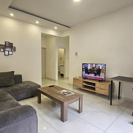Finibreeze Apartment *