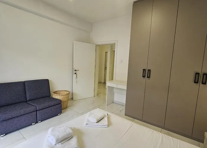 アパート Finibreeze